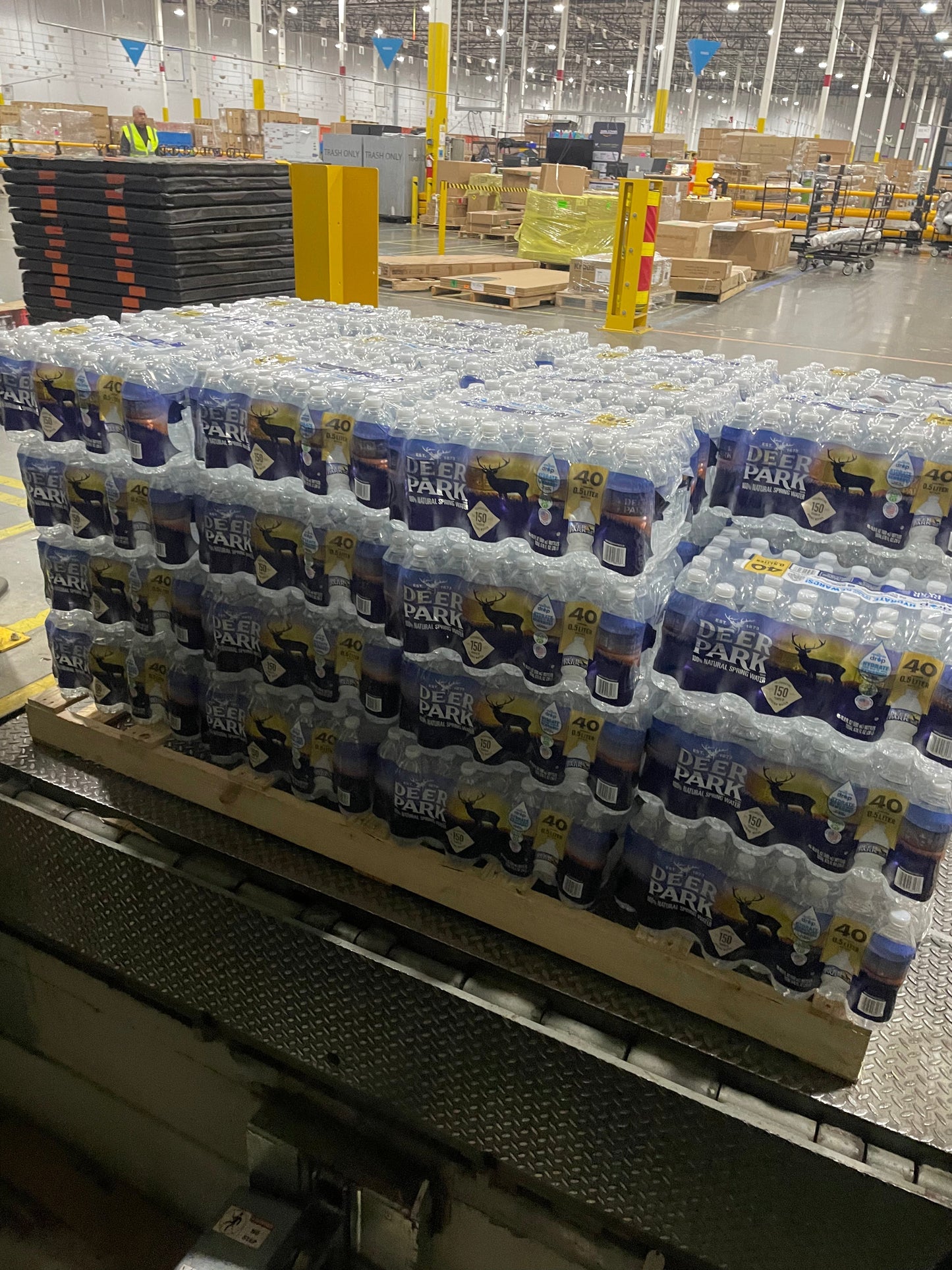 Deer Park Natural Spring Water – Half Pallet (960 Bottles, 16.9 oz)