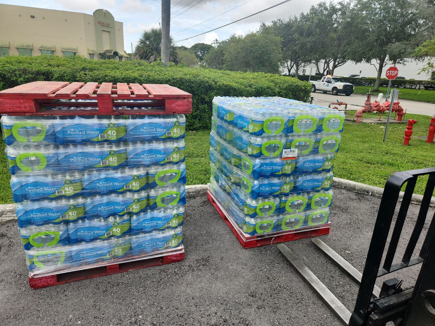 Member's Mark Purified Water – Full Pallet (1,920 Bottles, 16.9 oz)