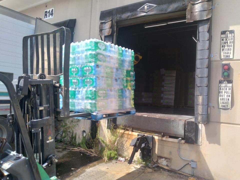 Member's Mark Purified Water – Full Pallet (1,920 Bottles, 16.9 oz)