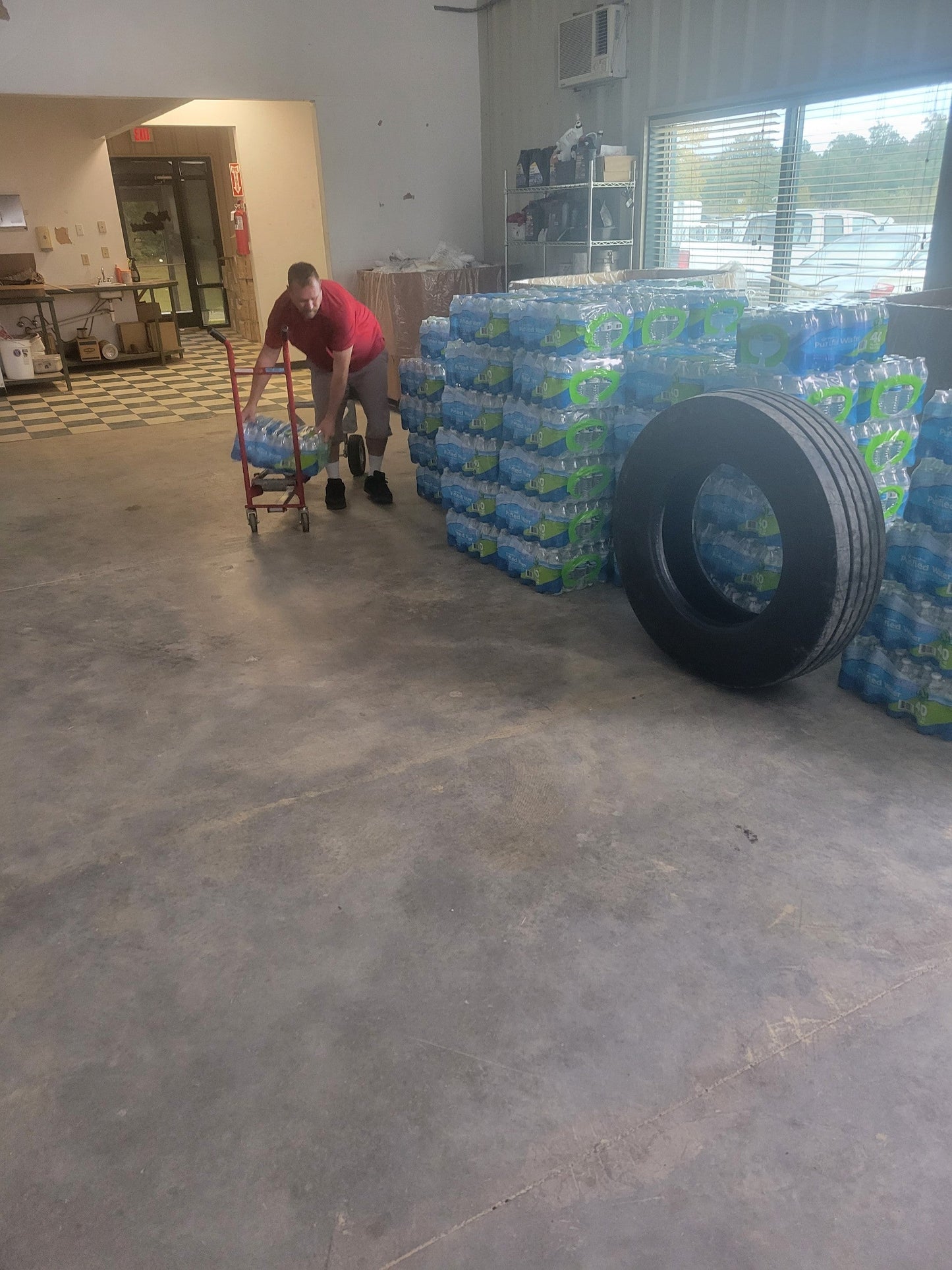 Member's Mark Purified Water – Full Pallet (1,920 Bottles, 16.9 oz)