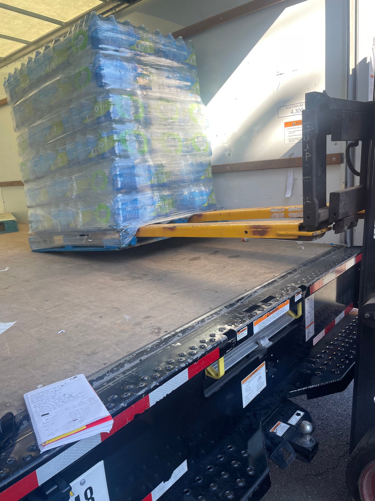 Member's Mark Purified Water – Full Pallet (1,920 Bottles, 16.9 oz)