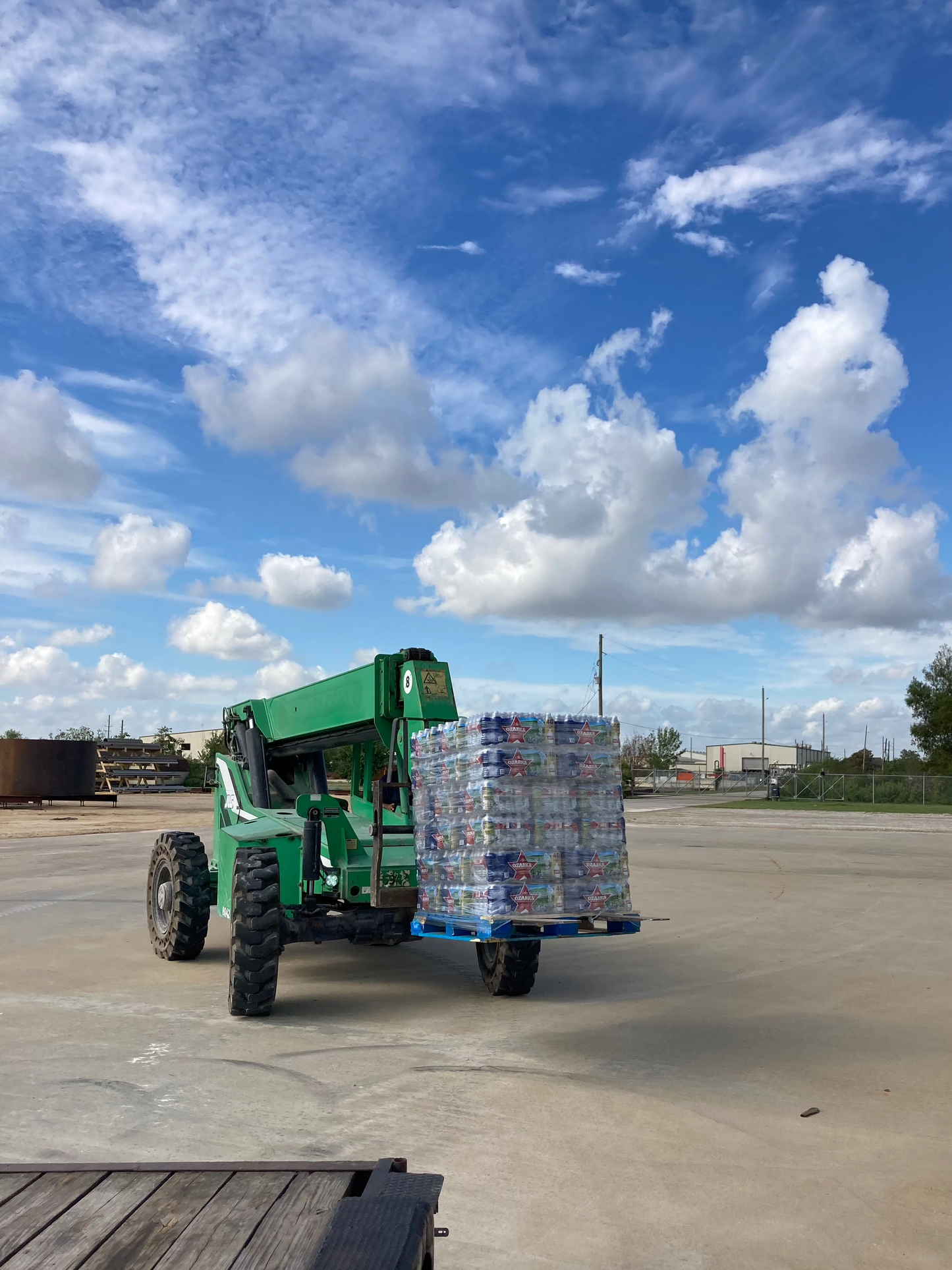 Ozarka Natural Spring Water – Full Pallet (1,920 Bottles, 16.9 oz)