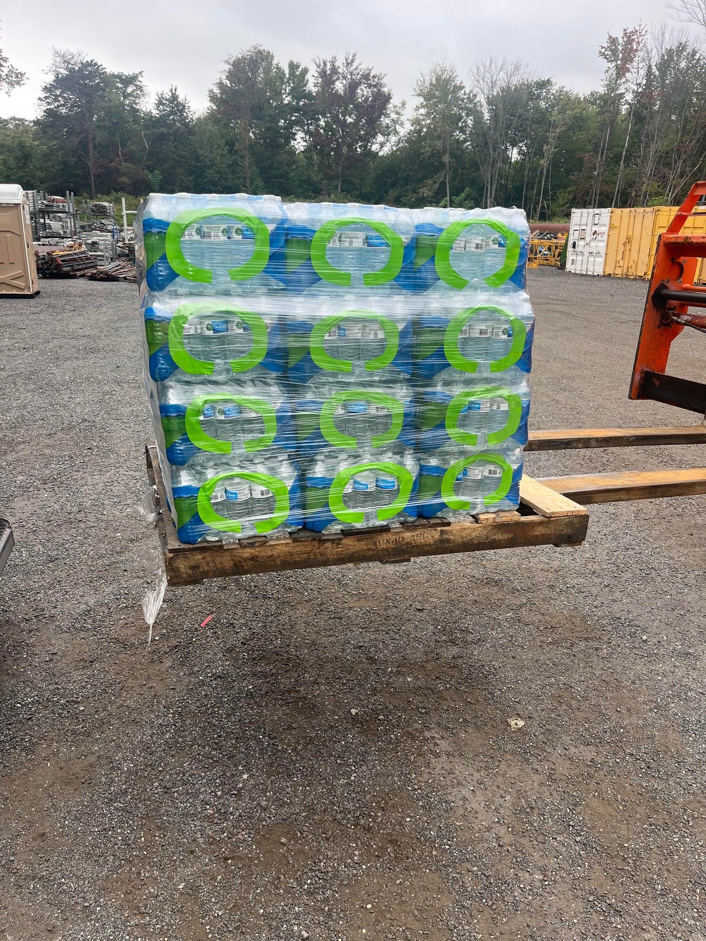 Member's Mark Purified Water – Full Pallet (1,920 Bottles, 16.9 oz)