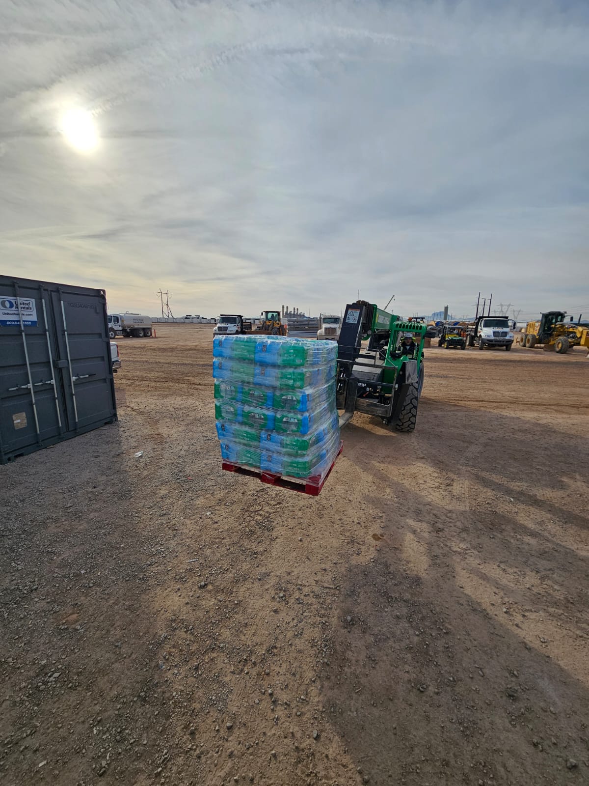 Member's Mark Purified Water – Full Pallet (1,920 Bottles, 16.9 oz)