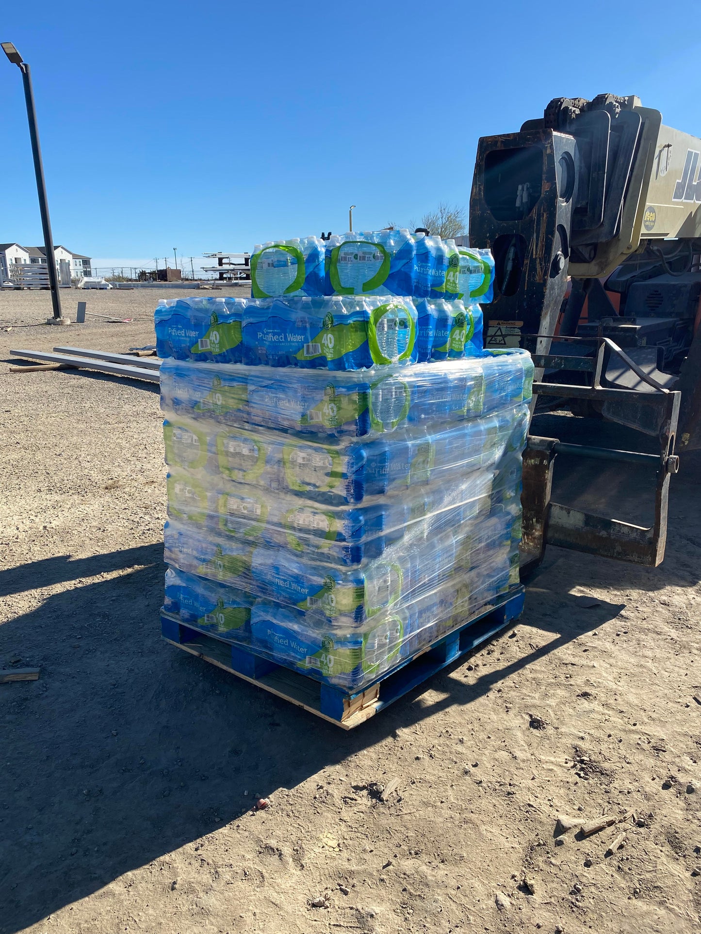 Member's Mark Purified Water – Full Pallet (1,920 Bottles, 16.9 oz)